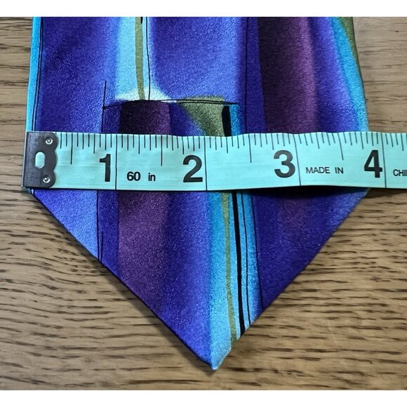 J. GARCIA "Northern Lights" Collector’s Edition Silk Neck Tie NWOT - Picture 8 of 9